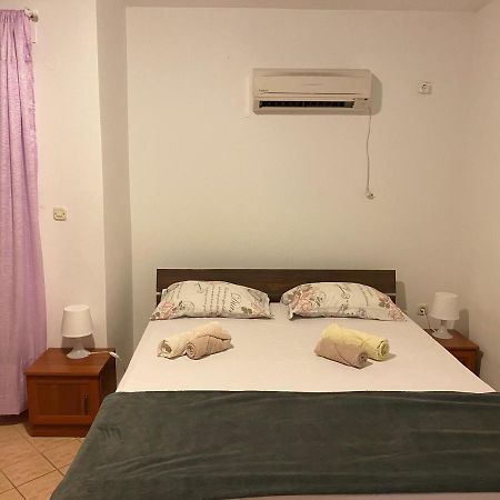 Malinska City Center Room For 2 Esterno foto