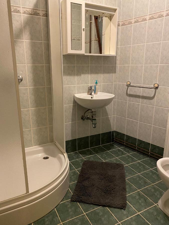 Malinska City Center Room For 2 Esterno foto